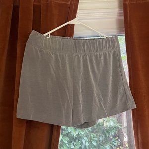 Cozy Earth Modal Shorts M